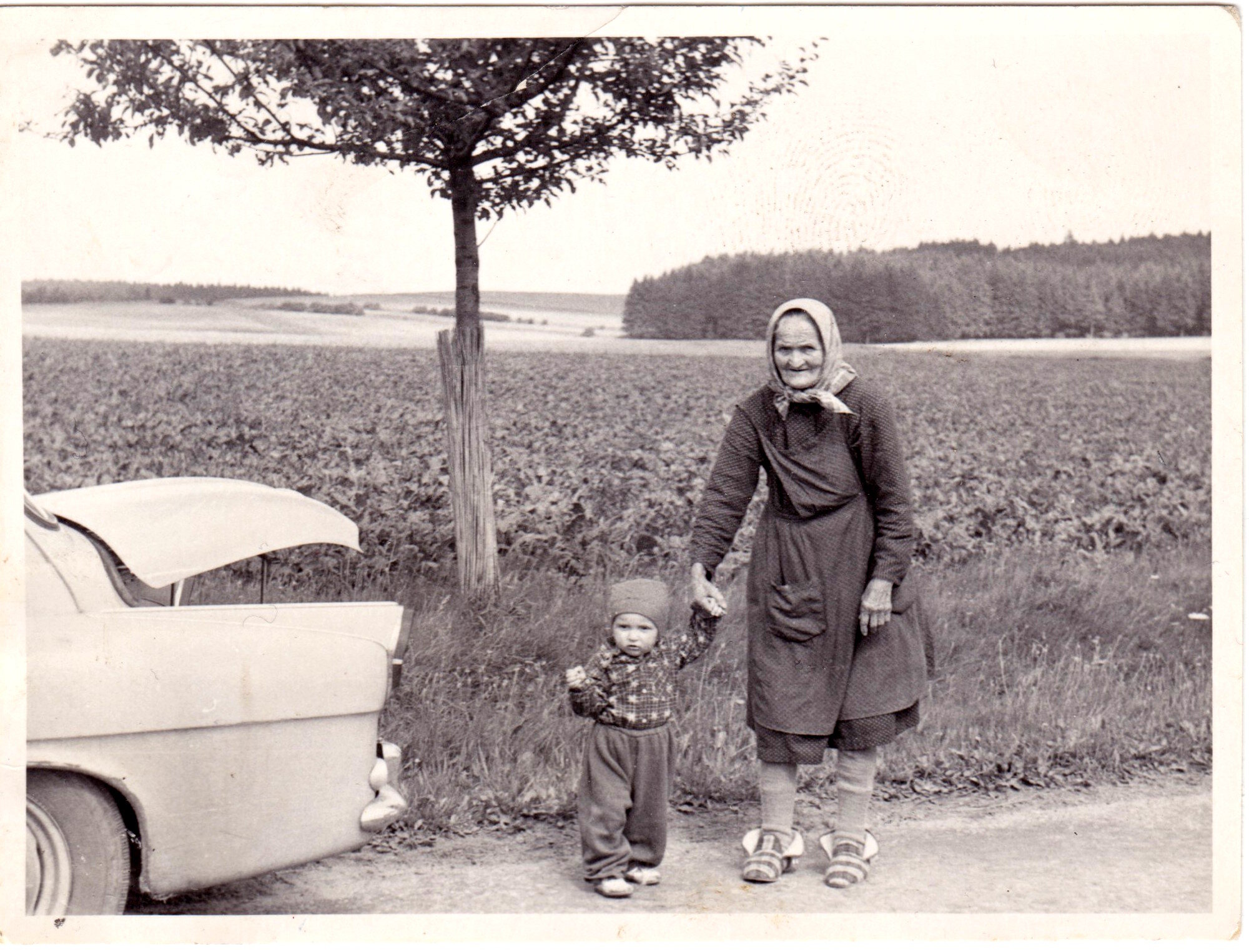 Marie Novotná s vnučkou